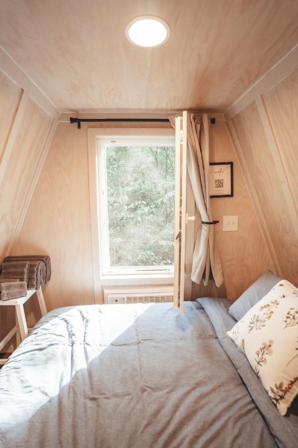 Apartament Blue Brambler Glamping A-Frame Rockbridge Zewnętrze zdjęcie