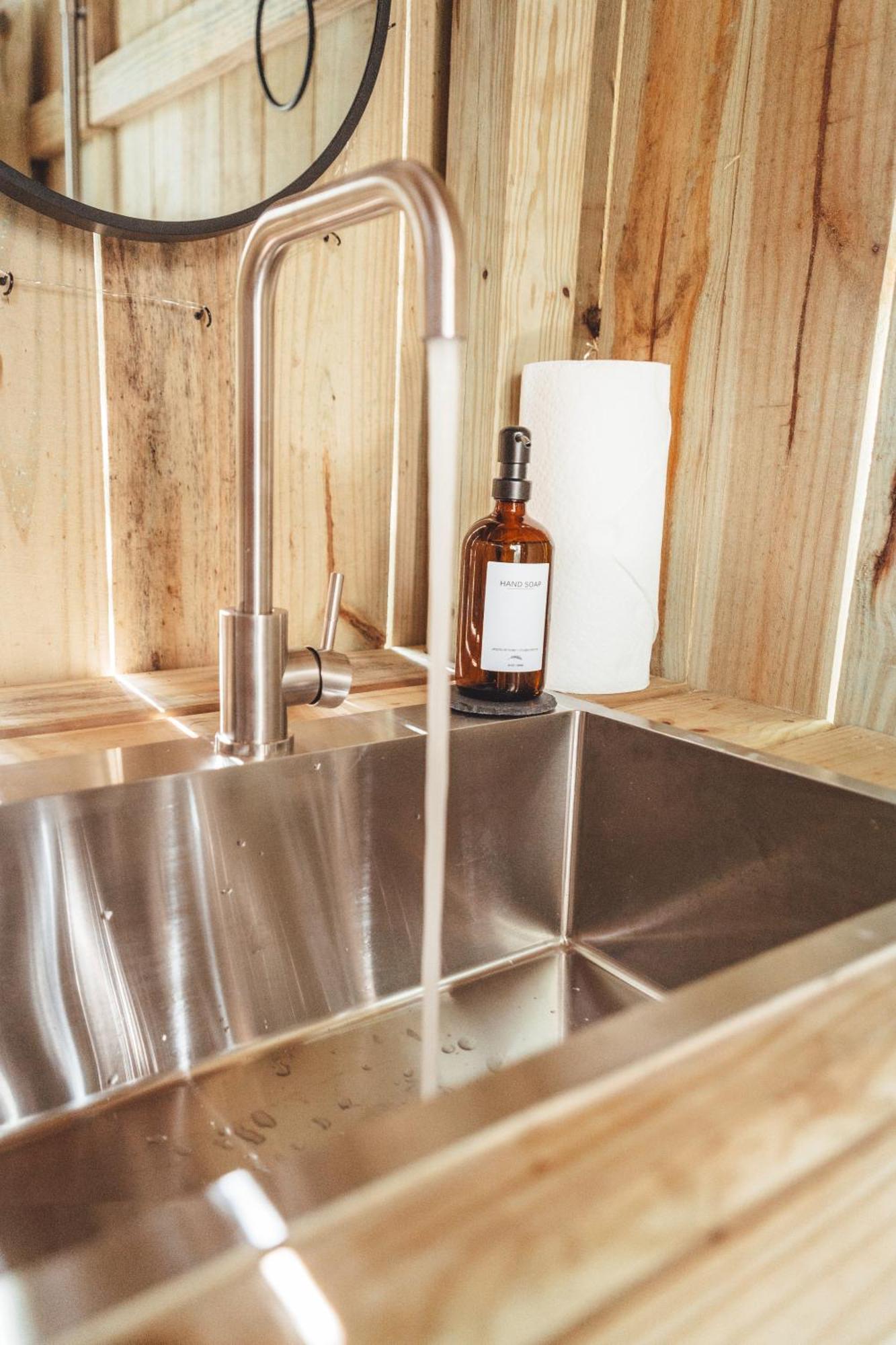 Apartament Blue Brambler Glamping A-Frame Rockbridge Zewnętrze zdjęcie