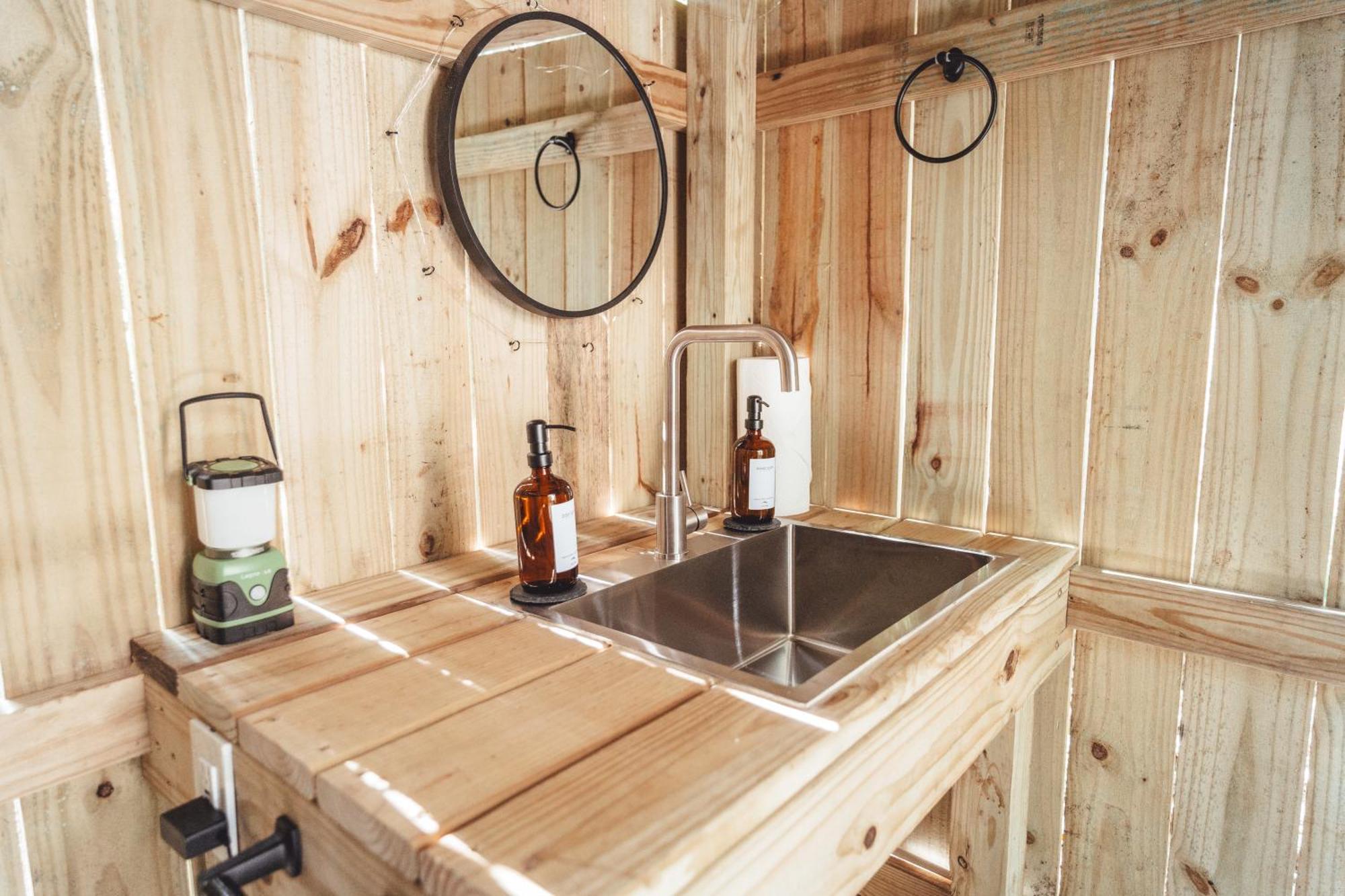 Apartament Blue Brambler Glamping A-Frame Rockbridge Zewnętrze zdjęcie